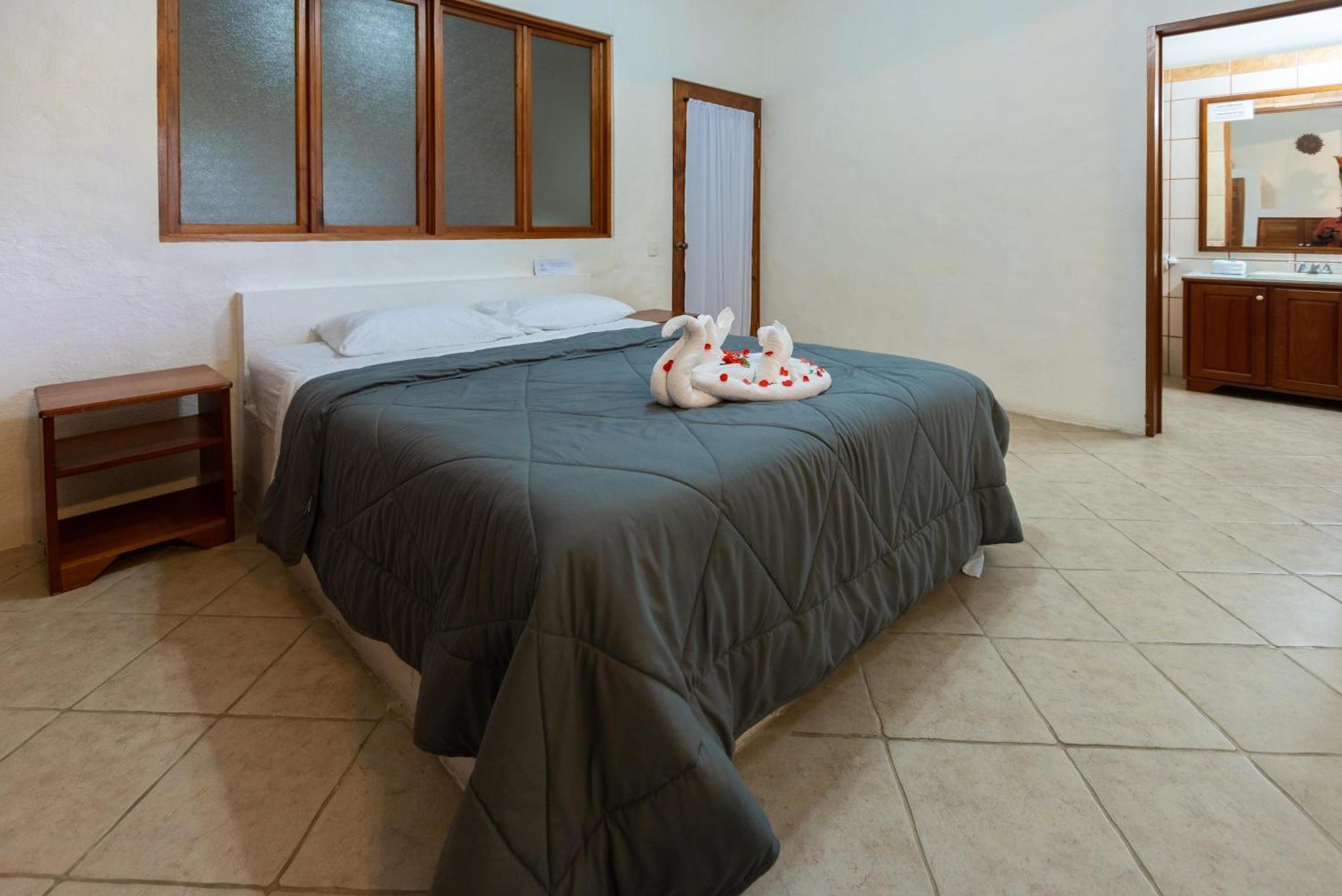 Condiminium Villas Mymosa Manuel Antonio Eksteriør bilde